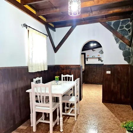 Vakantiehuis Barbacue House Giovanni & Rosa A By Hrtenerife Net