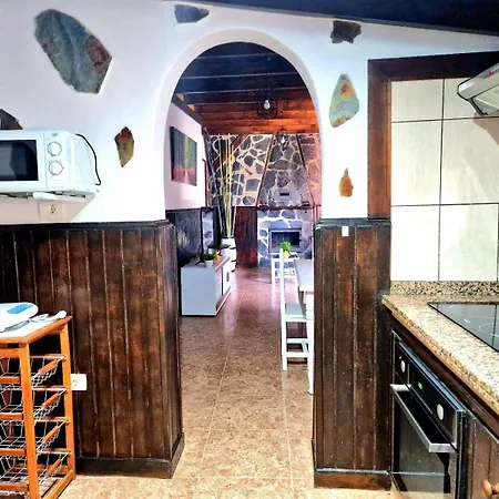 Barbacue House Giovanni & Rosa A By Hrtenerife Net * Icod De Los Vinos