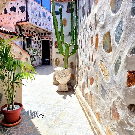 Vakantiehuis Barbacue House Giovanni & Rosa A By Hrtenerife Net *
